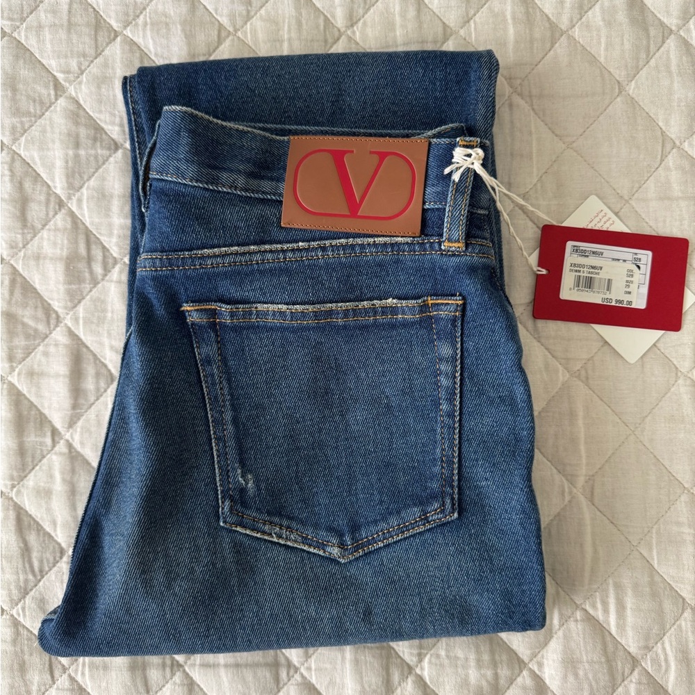 Valentino Garavani BLUE WASHED DENIM JEANS
